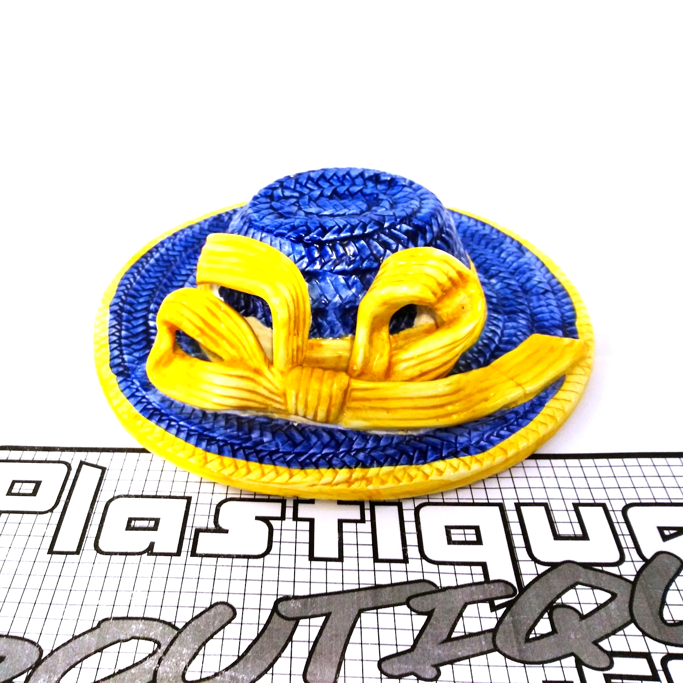 Seymour Mann Inc Ceramic Straw Hat Wall Hanger Used The Plastique