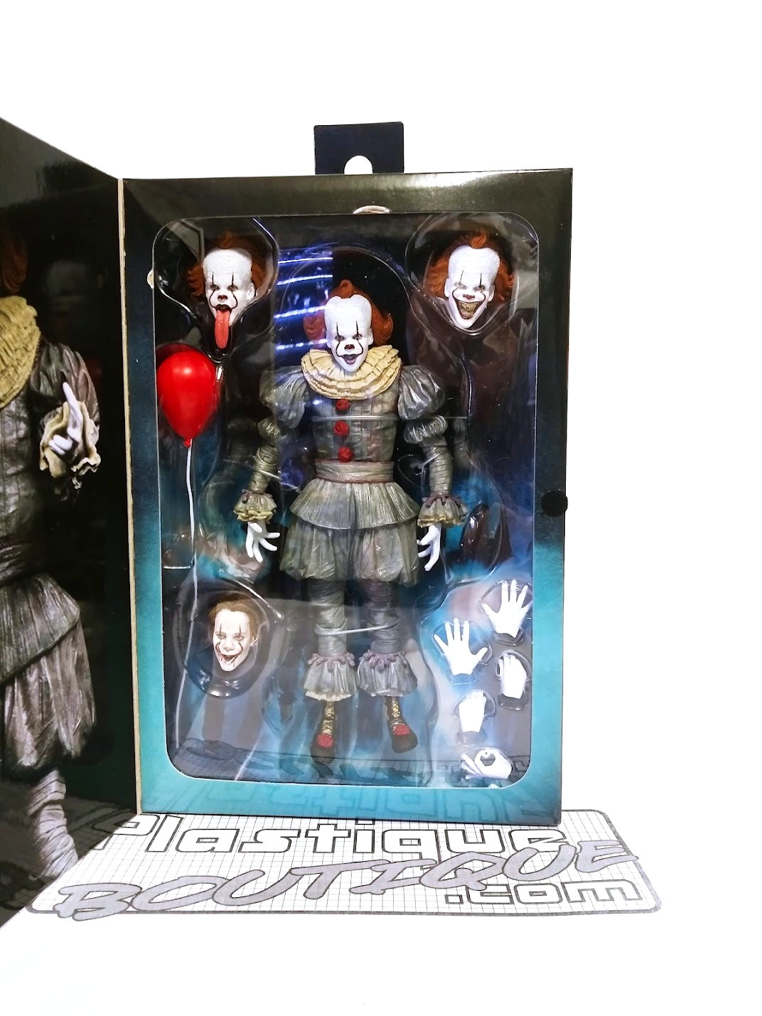 NECA It Chapter Two: Pennywise *Sealed* – The Plastique Boutique