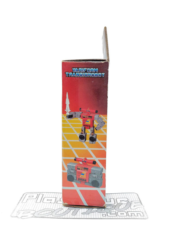 Veriform Transisrobot: Robot-Knight (Transformers G1 Blaster Knock Off)