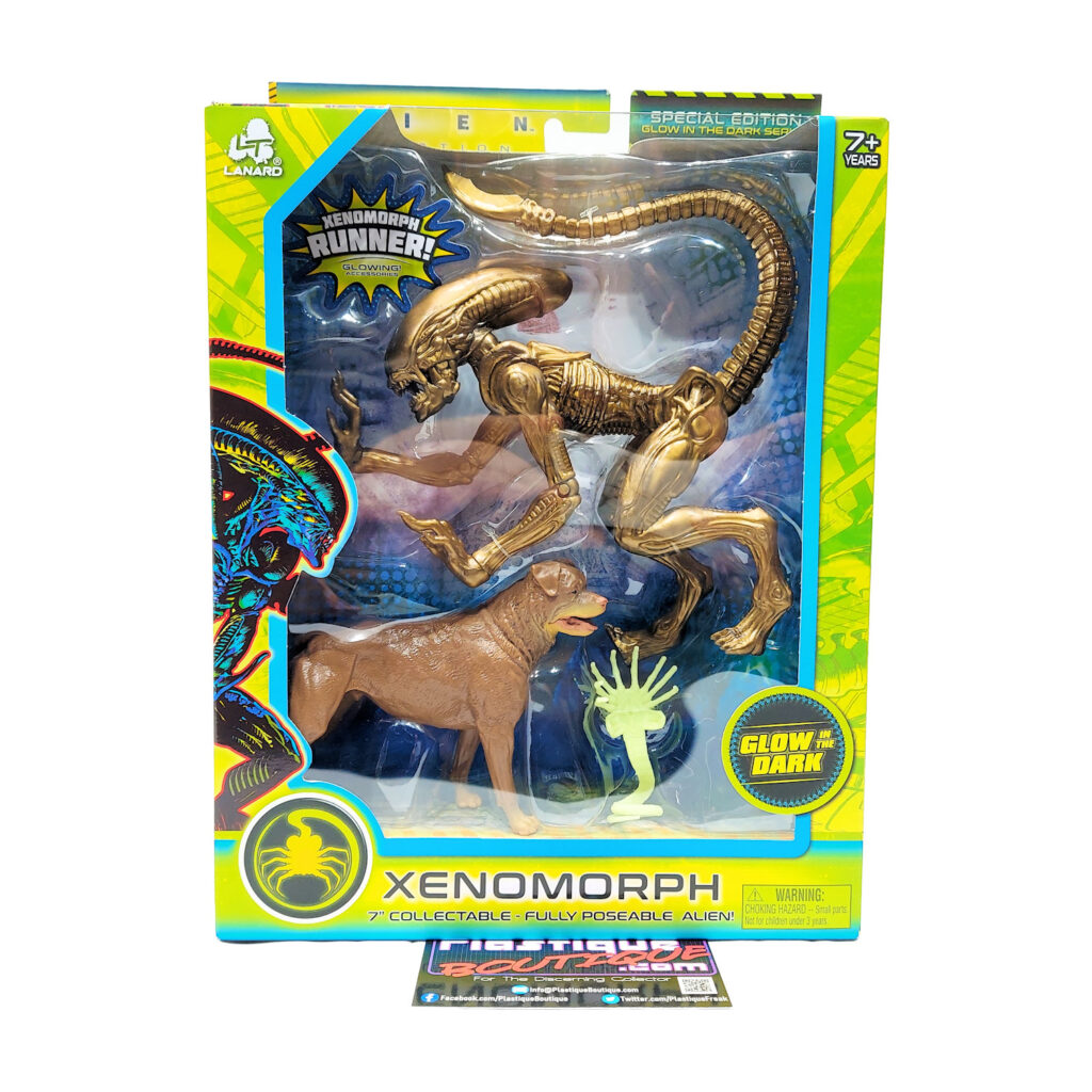 Lanard Alien Collection: Glow In The Dark Xenomorph Runner & Dog (Walmart  Exclusive) *Sealed*