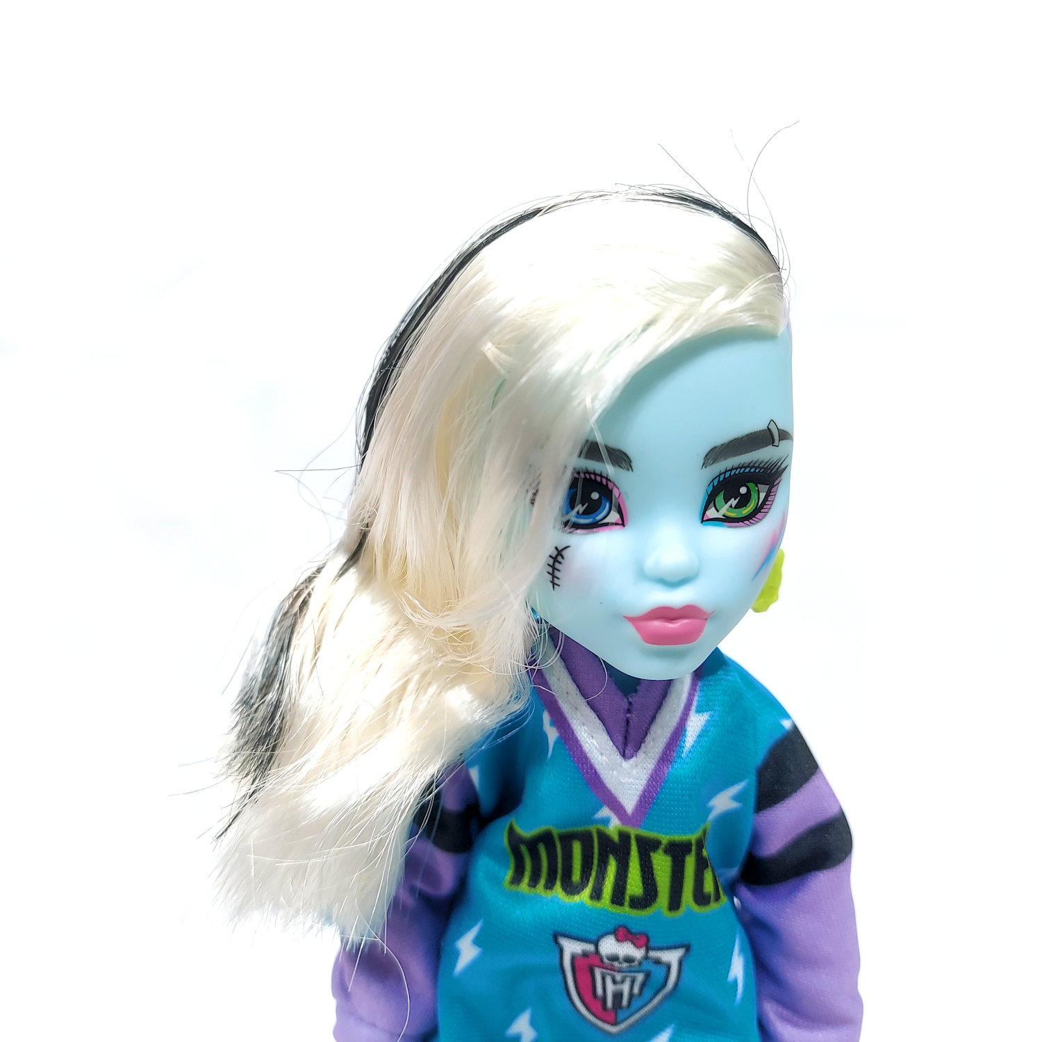 Frankie Stein - Monster High: Ghoul Spirit (Mattel, 2013) *Leia a