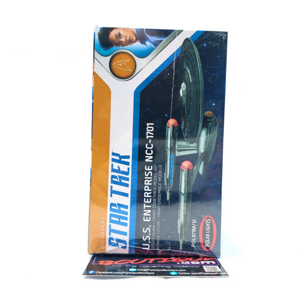 Polar Lights: Star Trek Discovery U.S.S. Enterprise NCC-1701 Model Kit