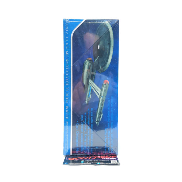 Polar Lights: Star Trek Discovery U.S.S. Enterprise NCC-1701 Model Kit