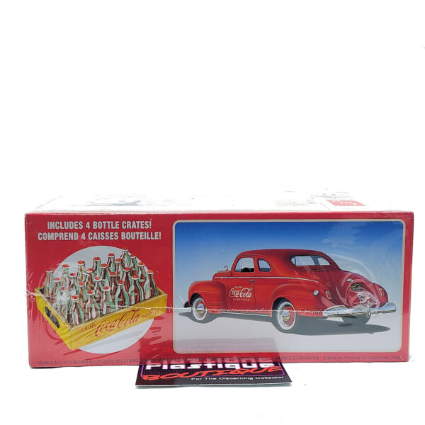 AMT: Coca-Cola '41 Plymouth 1/25 Model Kit