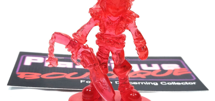 Coca-Cola Final Fantasy VIII Volume 1: Squall Leonhart Mini Figure (Red Crystal Version)