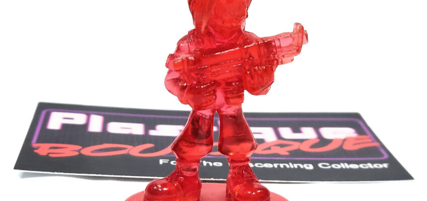 Coca-Cola Final Fantasy VIII Volume 1: Laguna Loire Mini Figure (Red Crystal Version)