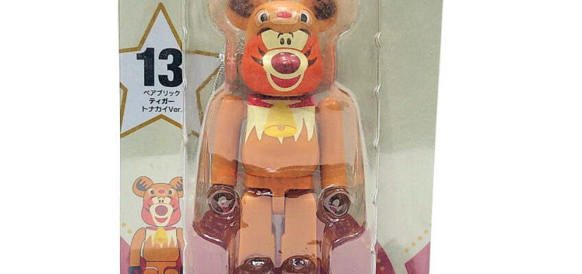 Bearbrick Happy Kuji Disney Christmas Party: Reindeer Costume Tigger #13