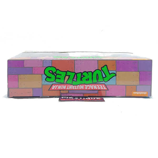 Teenage Mutant Ninja Turtles: Leonardo vs Rocksteady