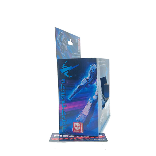 Transformers Legacy Velocitron Speedia 500 Collection: Blurr