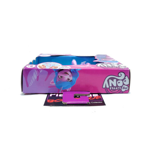 My Little Pony Crystal Adventure: Izzy Moonbow