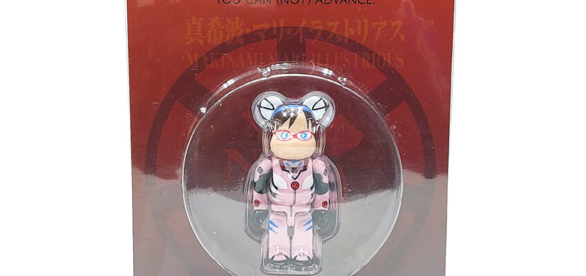 Be@rbrick Evangelion 2.0: Mari Makinami Illustrious (2010 Winter Wonder Festival Exclusive)