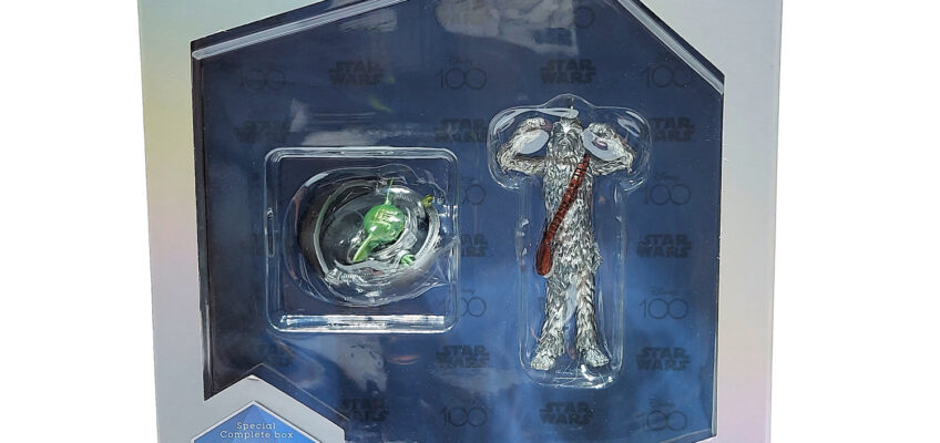 Happy Kuji/Disney Star Wars 100 Years Of Wonder: Chewbacca & Grogu Platinum Ornament Box Set (Prize E)