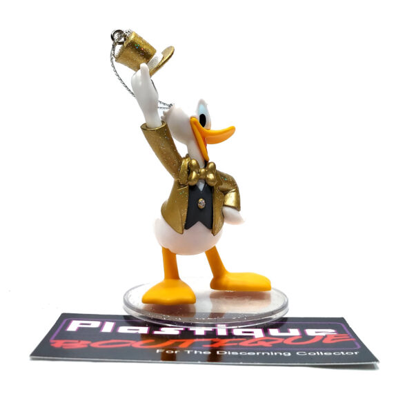 Happy Kuji/Disney Mickey & Friends Series: #3 Donald Duck Ornament