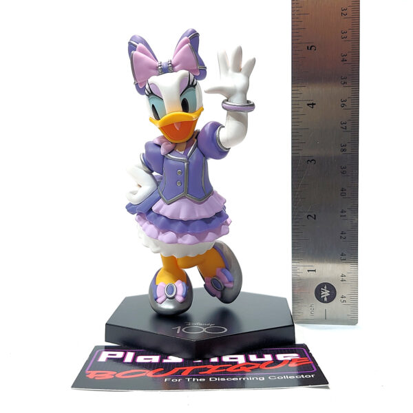 Happy Kuji/Disney 100 Years Of Wonder: Daisy Duck (Prize B-4)