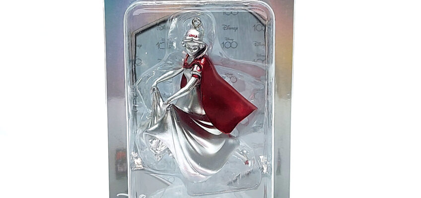 Happy Kuji/Disney 100 Years Of Wonder: #10 Snow White Platinum Ornament