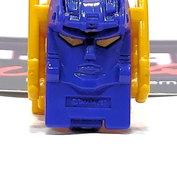 Transformers Generation 1: Headmaster Rodney (Japanese Exclusive)
