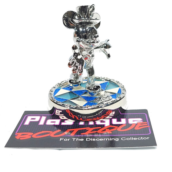Disney JCB 2022 Card Club Exclusive: Mickey Mouse Statue (Japanese Import)