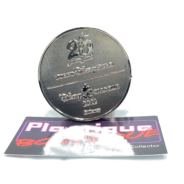 Disney JCB 2022 Card Club Exclusive: Mickey Mouse Statue (Japanese Import)