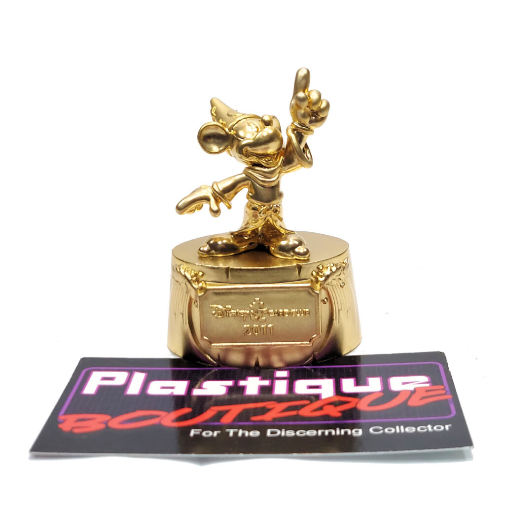 Disney JCB 2011 Card Club Exclusive: Mickey Mouse "Fantasia 1940" Statue (Japanese Import)