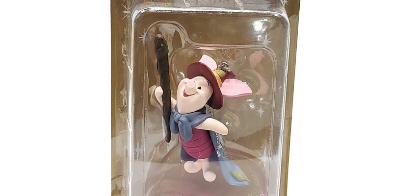 Happy Kuji/Disney: #7 Piglet Christmas Ornament