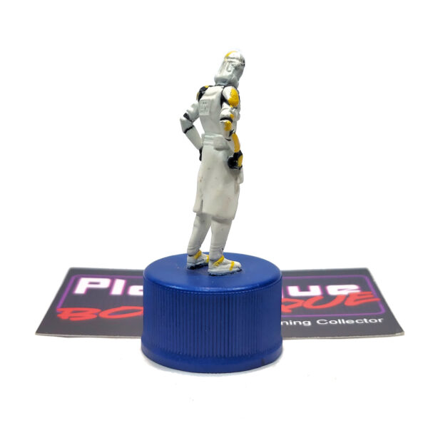 Star Wars Pepsi Bottle Cap Figure: Commander Bly #33 (Japanese Import)