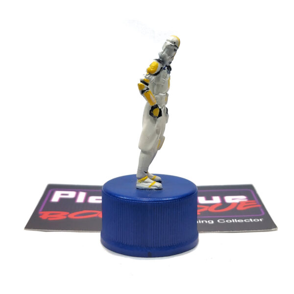 Star Wars Pepsi Bottle Cap Figure: Commander Bly #33 (Japanese Import)