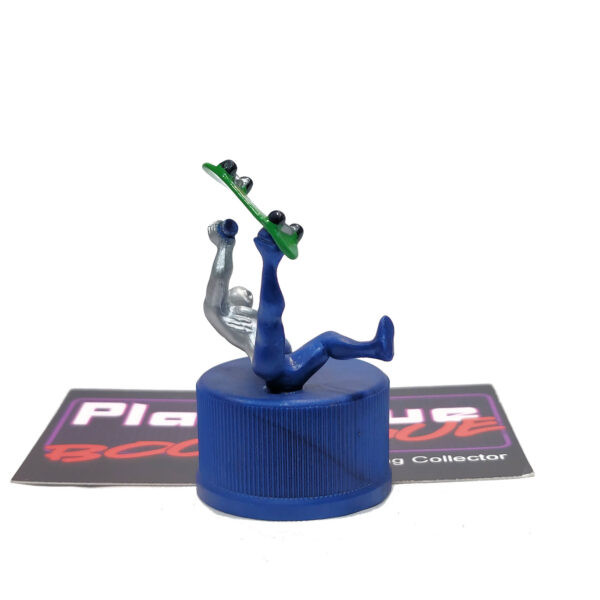 Pepsi Bottle Cap Figure: Pepsi-Man & Skateboard (Japanese Import)