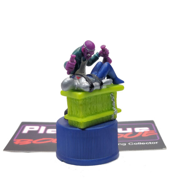 Pepsi Bottle Cap Figure: Pepsi-Man & Dr. Mad (Japanese Import)