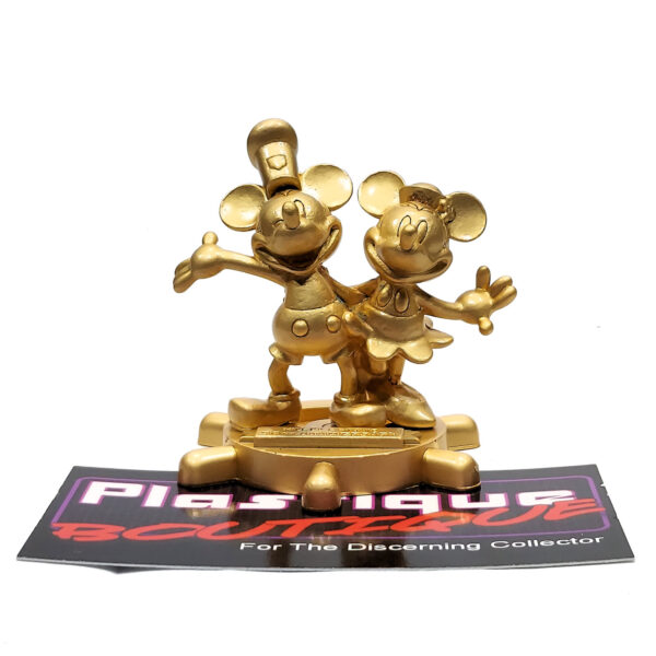 Disney JCB 2019 Card Club Exclusive: Mickey Mouse & Minnie Mouse Statue (Japanese Import)