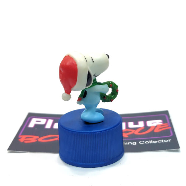 Peanuts Pepsi Bottle Cap Collection: Snoopy W/ Wreath (Japanese Import)