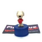 Peanuts Pepsi Bottle Cap Collection: Snoopy W/ Heart (Japanese Import)