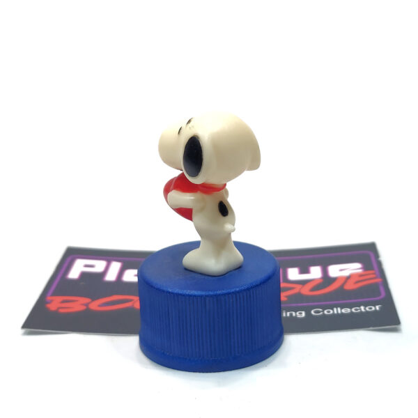 Peanuts Pepsi Bottle Cap Collection: Snoopy W/ Heart (Japanese Import)