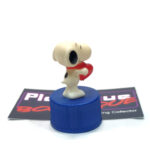 Peanuts Pepsi Bottle Cap Collection: Snoopy W/ Heart (Japanese Import)