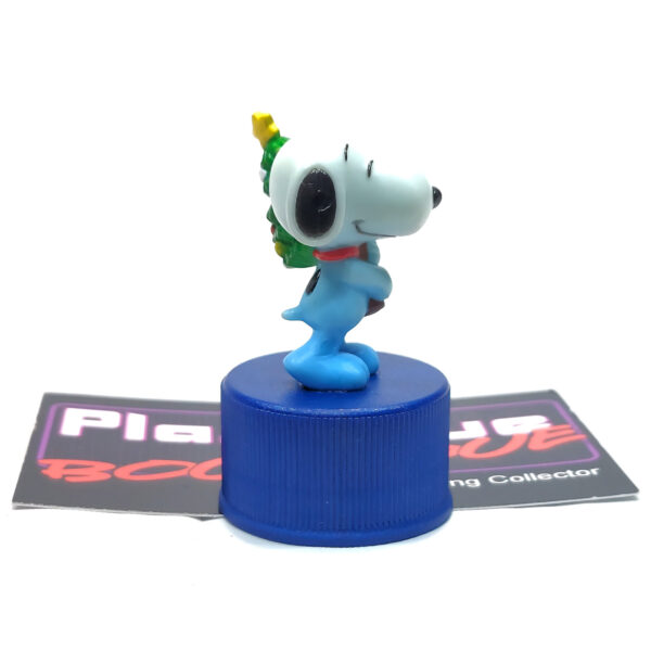Peanuts Pepsi Bottle Cap Collection: Snoopy W/ Christmas Tree (Japanese Import)