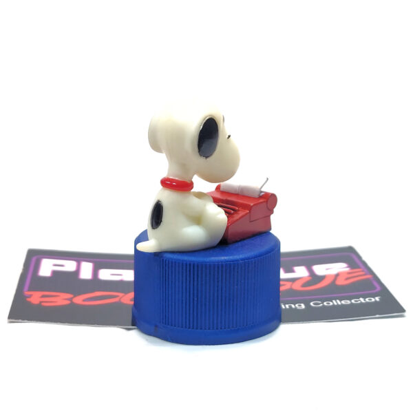 Peanuts Pepsi Bottle Cap Collection: Snoopy W/ Typewriter (Japanese Import)