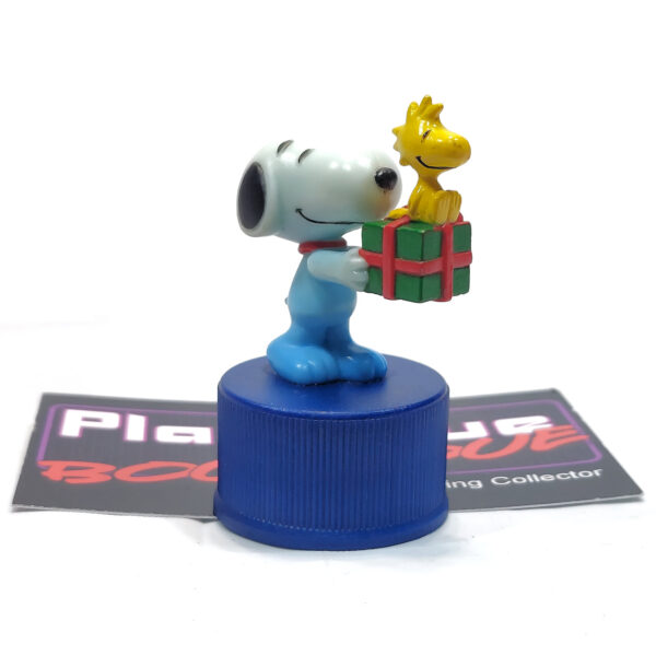 Peanuts Pepsi Bottle Cap Collection: Snoopy & Woodstock Green Present (Japanese Import)