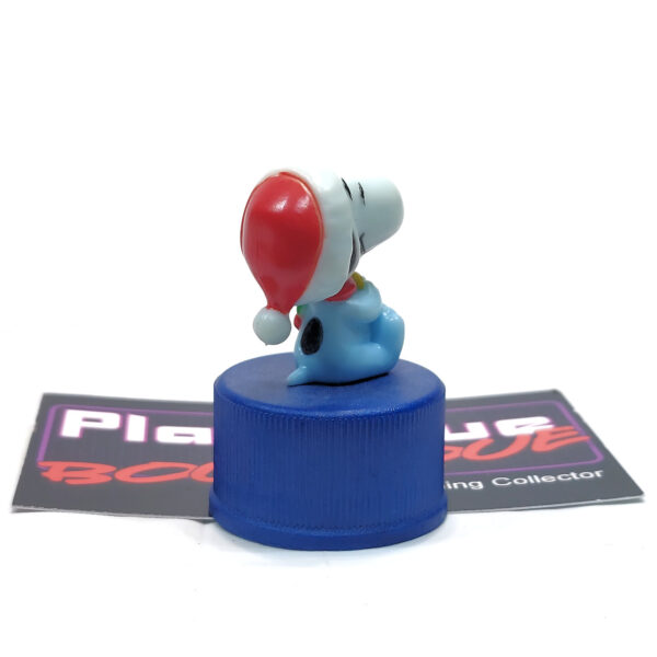 Peanuts Pepsi Bottle Cap Collection: Snoopy & Woodstock Christmas Hug (Japanese Import)