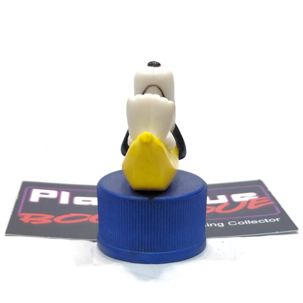 Peanuts Pepsi Bottle Cap Collection: Snoopy W/ Banana (Japanese Import)