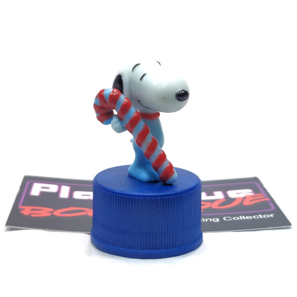Peanuts Pepsi Bottle Cap Collection: Snoopy W/ Candy Cane (Japanese Import)