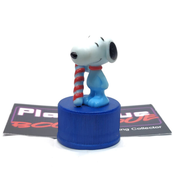 Peanuts Pepsi Bottle Cap Collection: Snoopy W/ Candy Cane (Japanese Import)