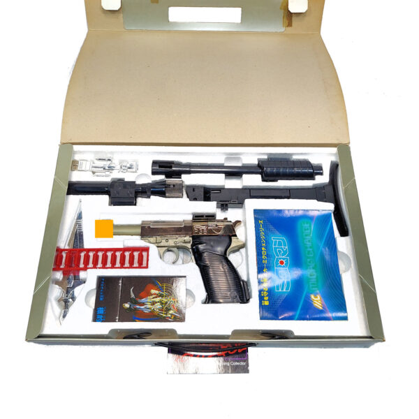 Microchange: MC-13 Walther P38 U.N.C.L.E. (Diaclone Megatron)