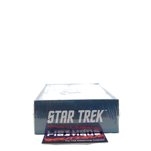 Star Trek The Official Starships Collection: #27 Romulan Bird-of-Prey (2152)