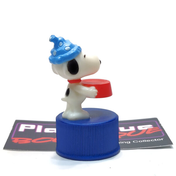 Peanuts Pepsi Bottle Cap Collection: Snoopy W/ Food Bowl (Japanese Import)