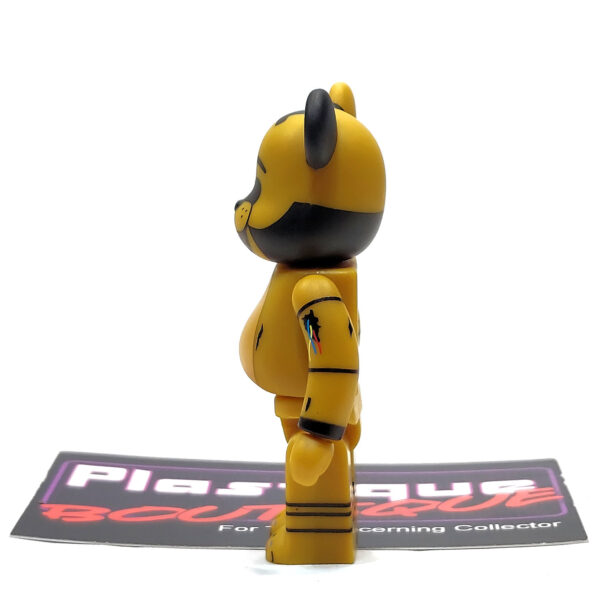 Be@rbrick Series 48 Horror: Golden Freddy (Chase)