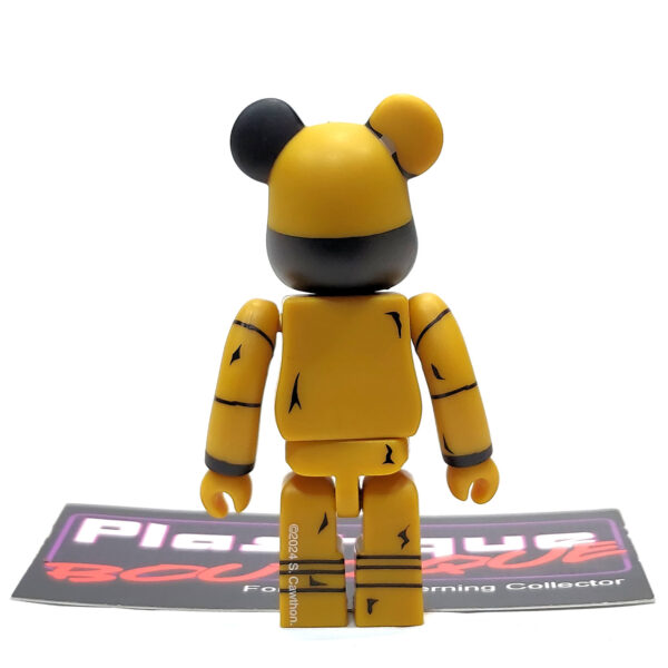 Be@rbrick Series 48 Horror: Golden Freddy (Chase)