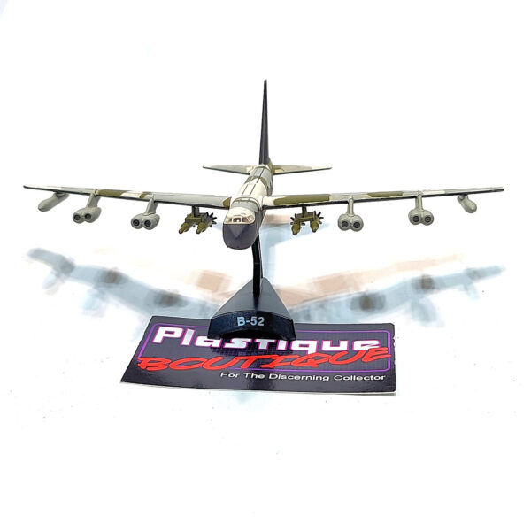 Del Prado World Fighter Jets: #31 B-52 Stratofortress 1:300
