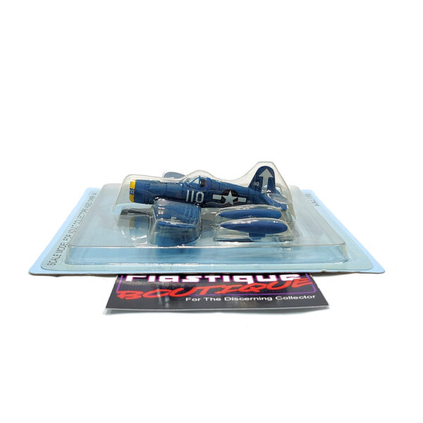 DeAgostini Air Combat Collection: #17 Vought F4U Corsair 1:100