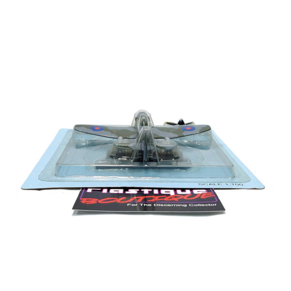 DeAgostini Air Combat Collection: #25 Gloster Meteor 1:100