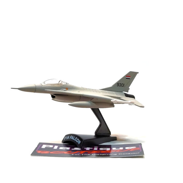 Del Prado Aircraft Of The Aces: #26 F-16 Falcon 1:126