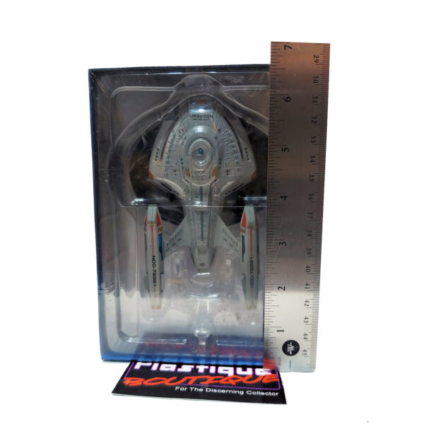 Star Trek The Official Starships Collection: #15 USS Equinox NCC-72381